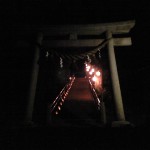 関山神社登り口から